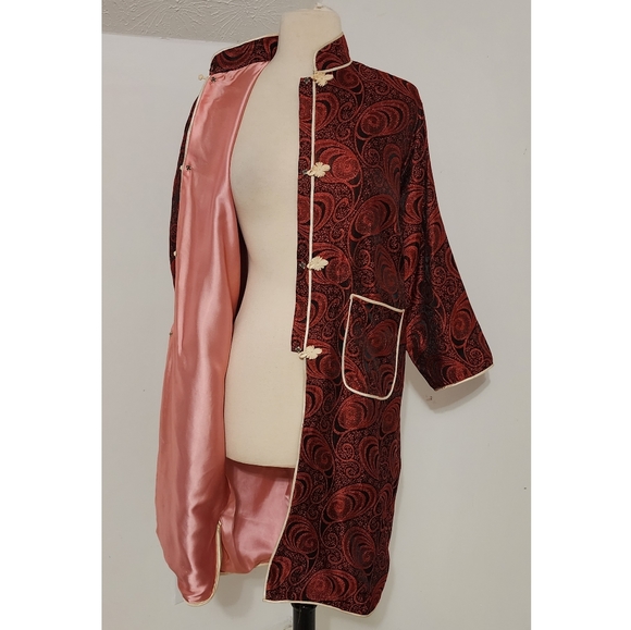 Red Metallic Brocade Jacket - Picture 8 of 13